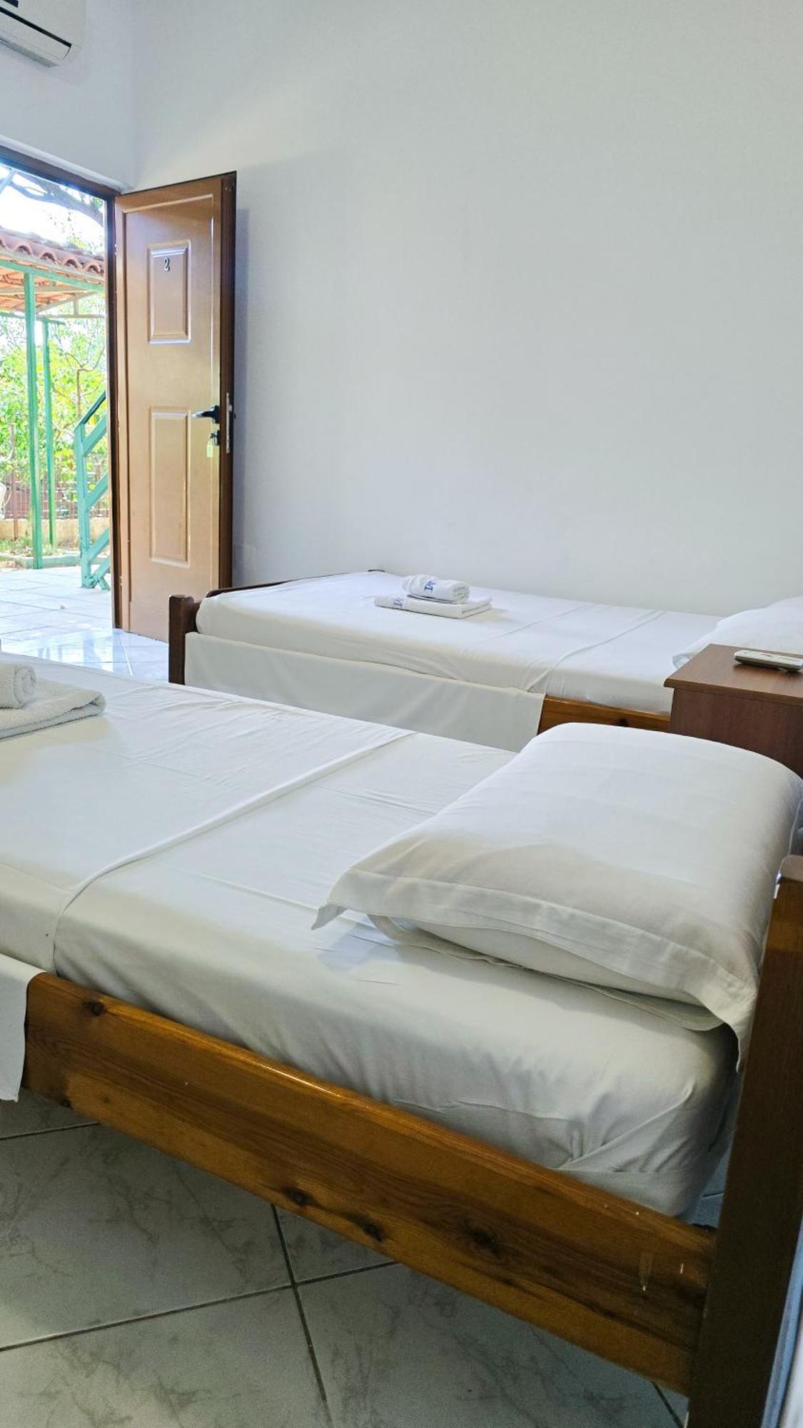Vila Azure Hotel